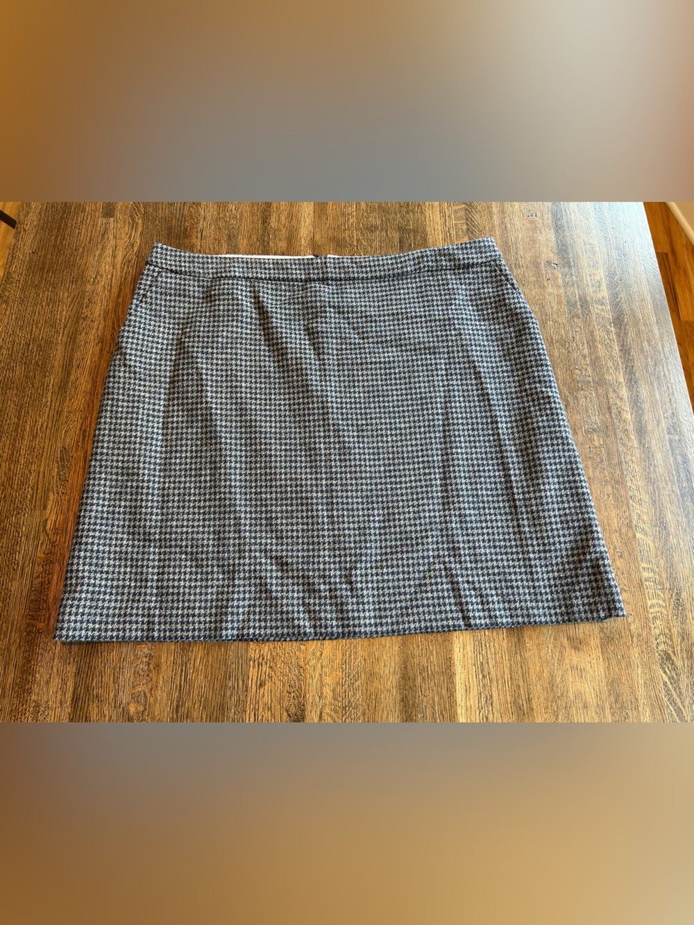 Boden British Tweed Wool Skirt Navy Gray Houndstooth Classic Size 18L